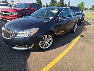 Used 2016 Buick Regal image 1