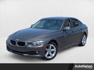 Used 2014 BMW 320i Sedan image 1