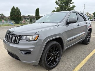 Used 2020 Jeep Grand Cherokee Altitude image 1