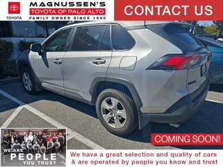 Used 2020 Toyota RAV4 XLE image 1