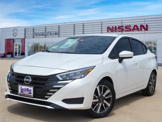 New 2025 Nissan Versa SV w/ Trunk Package image 1