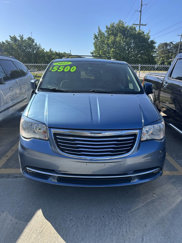 Used 2012 Chrysler Town & Country Touring w/ Entertainment Group #1 image 1