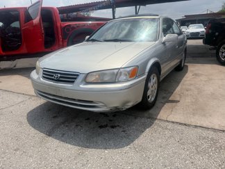 Used 2000 Toyota Camry CE image 1