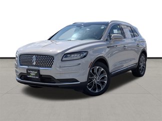 Used 2022 Lincoln Nautilus Reserve w/ Luxury Package image 1