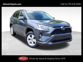 Used 2020 Toyota RAV4 XLE image 1