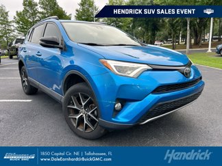 Used 2018 Toyota RAV4 SE image 1