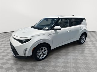 Used 2024 Kia Soul LX w/ Option Group 015 image 1