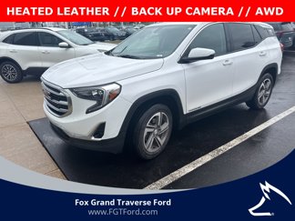 Used 2018 GMC Terrain SLT image 1