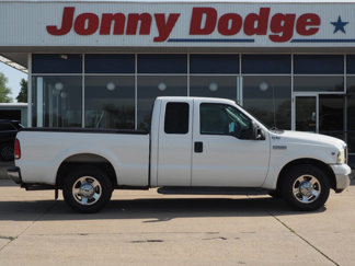 Used 2005 Ford F250 Lariat image 1