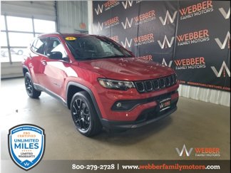 New 2025 Jeep Compass Latitude image 1