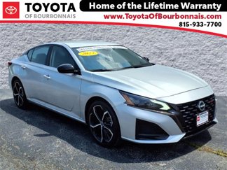 Used 2023 Nissan Altima 2.5 SR image 1