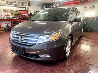 Used 2013 Honda Odyssey Touring image 1
