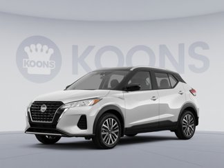Used 2021 Nissan Kicks S image 1