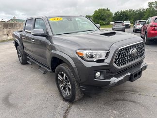 Used 2019 Toyota Tacoma TRD Sport image 1