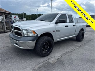 Used 2018 RAM 1500 ST w/ SXT Appearance Group image 1