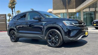 Used 2022 Volkswagen Taos SEL w/ Panoramic Sunroof Package image 1