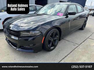 Used 2017 Dodge Charger R/T image 1