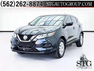 Used 2020 Nissan Rogue Sport S image 1
