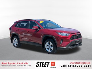 Used 2021 Toyota RAV4 XLE image 1