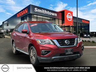 Used 2019 Nissan Pathfinder SV w/ SV Tech Package image 1