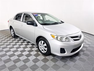 Used 2011 Toyota Corolla LE image 1