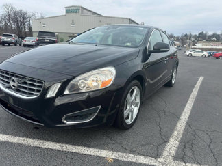 Used 2013 Volvo S60 T5 Premier image 1