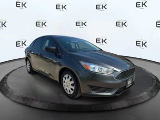 Used 2018 Ford Focus S image 1