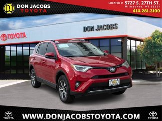 Used 2017 Toyota RAV4 XLE image 1
