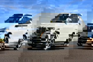 Used 2021 BMW X5 xDrive40i w/ Premium Package 2 image 1