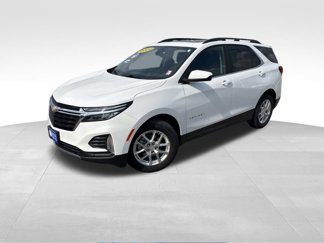 Used 2022 Chevrolet Equinox LT image 1