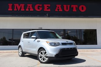 Used 2014 Kia Soul + image 1