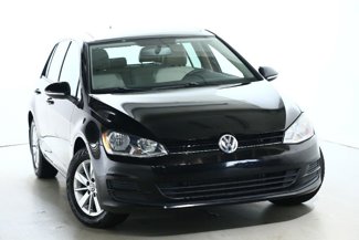 Used 2015 Volkswagen Golf S image 1