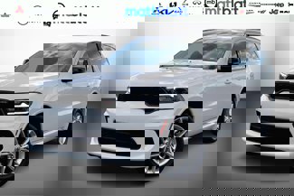 Used 2024 Dodge Durango GT image 1
