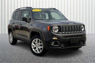 Used 2018 Jeep Renegade Latitude w/ Cold Weather Group image 1