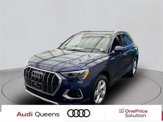 Certified 2022 Audi Q3 2.0T Premium w/ Convenience Package image 1
