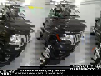 Used 2012 Jeep Grand Cherokee Laredo image 1