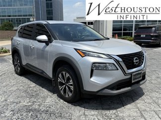 Used 2022 Nissan Rogue SV image 1