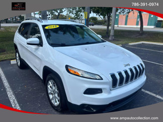 Used 2018 Jeep Cherokee Latitude image 1