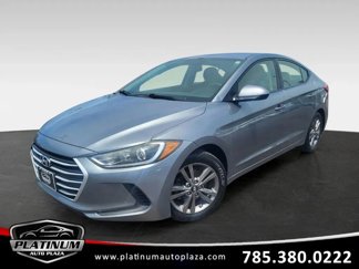 Used 2017 Hyundai Elantra SE image 1