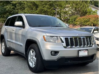 Used 2012 Jeep Grand Cherokee Laredo w/ Laredo E Group image 1