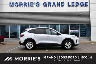 New 2025 Ford Escape Active w/ Cold Weather Package image 1