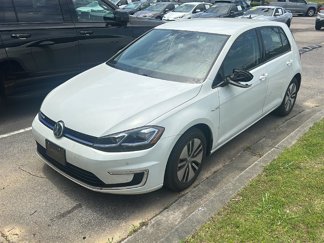 Used 2017 Volkswagen e-Golf SEL Premium image 1