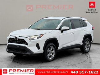 Used 2022 Toyota RAV4 XLE image 1