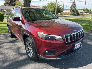 Used 2019 Jeep Cherokee Latitude Plus w/ Cold Weather Group image 1