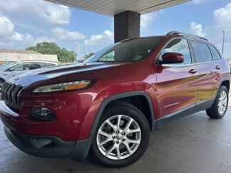 Used 2015 Jeep Cherokee Latitude w/ Comfort/Convenience Group image 1