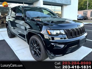 Used 2018 Jeep Grand Cherokee Altitude image 1