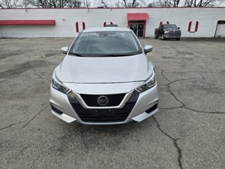 Used 2021 Nissan Versa SV image 1