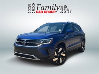 Used 2023 Volkswagen Taos SEL image 1