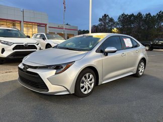 Certified 2025 Toyota Corolla LE image 1