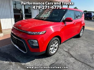 Used 2020 Kia Soul S image 1